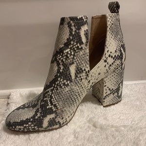 Steve Madden Novah Natural Snake Print booties